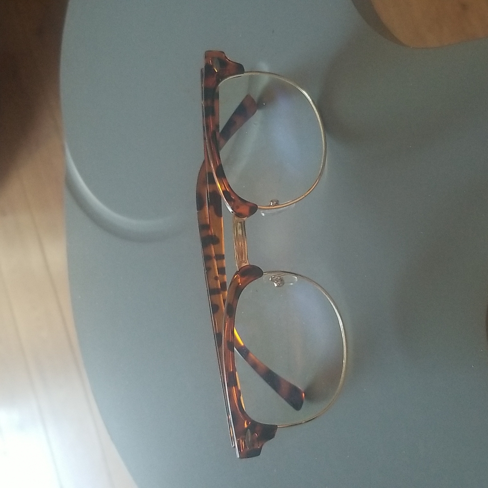 💙Blue Light Glasses w Case